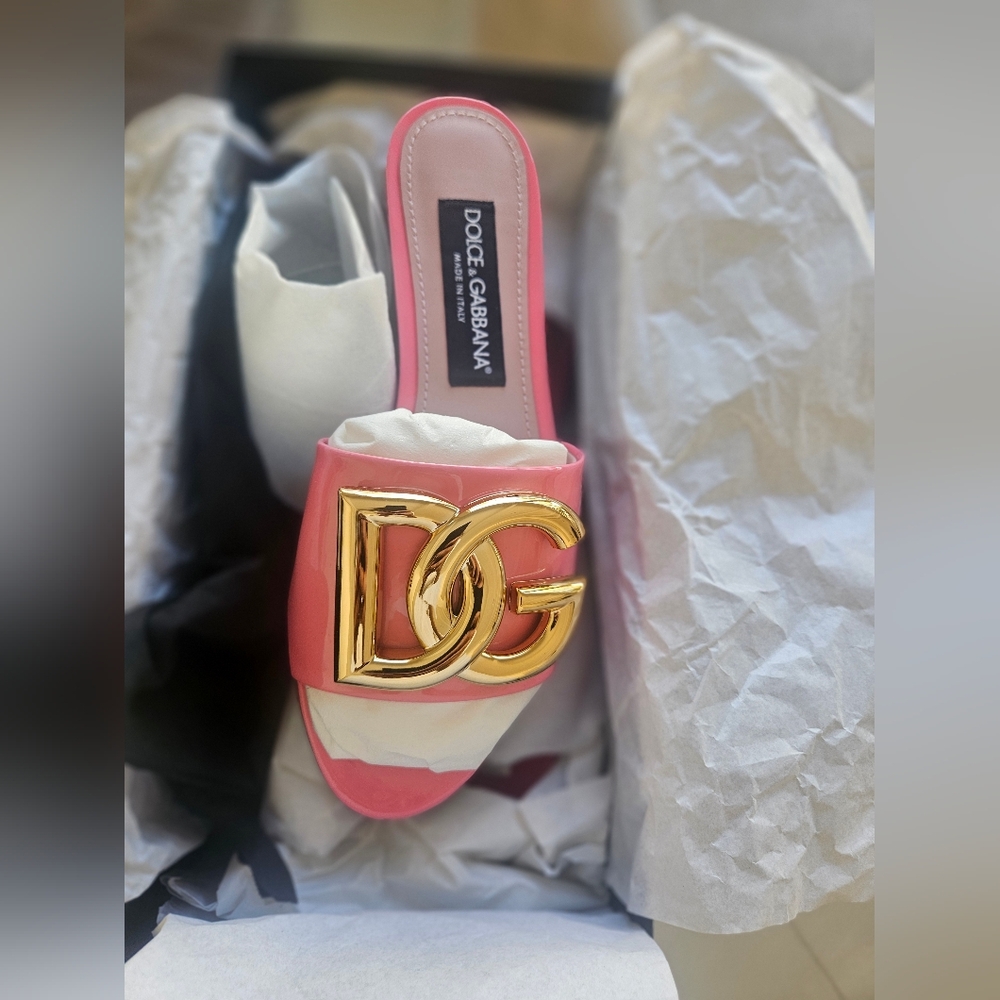 Dolce & Gabbana Pink and Gold Women's Slides - Picture 3 of 8